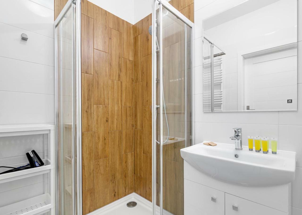 Warszawa-Wlochy Brilliant Apartment エクステリア 写真