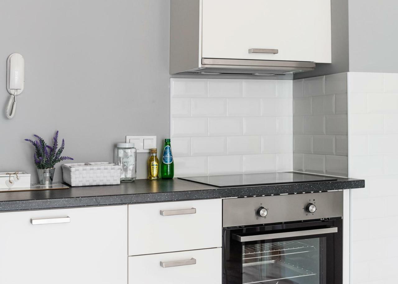 Warszawa-Wlochy Brilliant Apartment エクステリア 写真